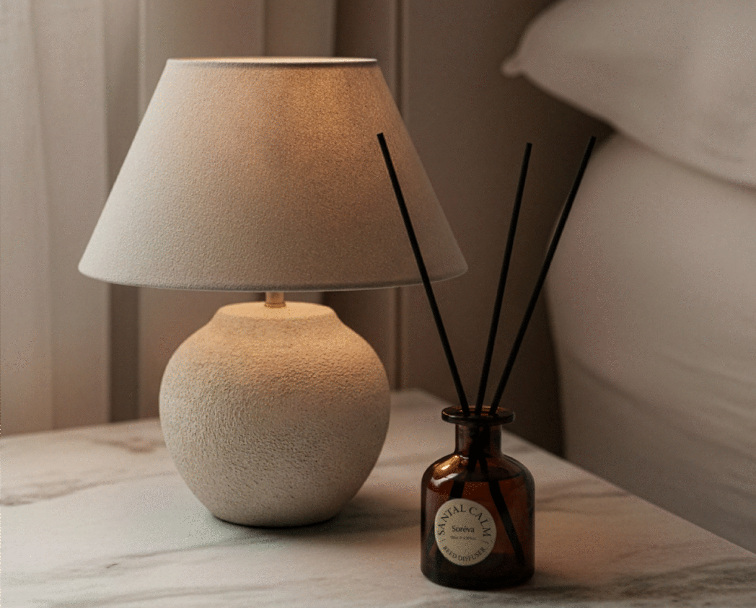 Aromatherapy: A Complete Guide to Natural Calm